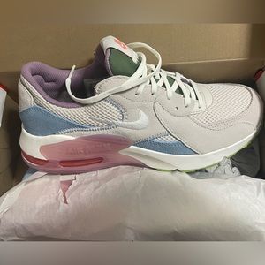 Nike Air Max in Pastels